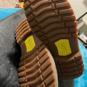 Uggs low cut boots. Two tone in color.